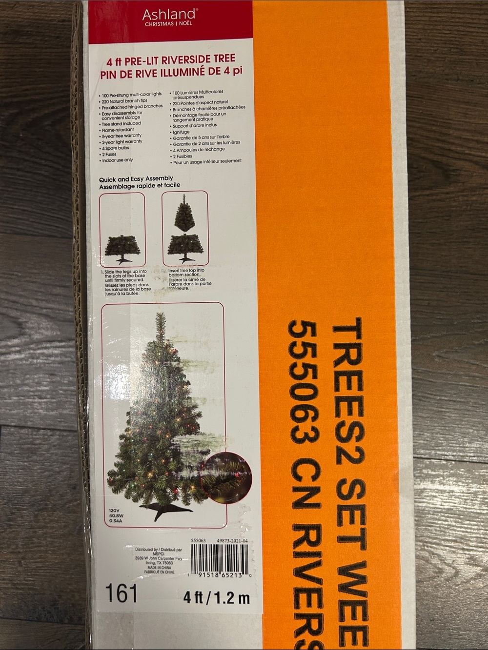 NEW CHRISTMAS TREE Ashland Green Pre-Lit Riverside 4 ft Christmas Tree